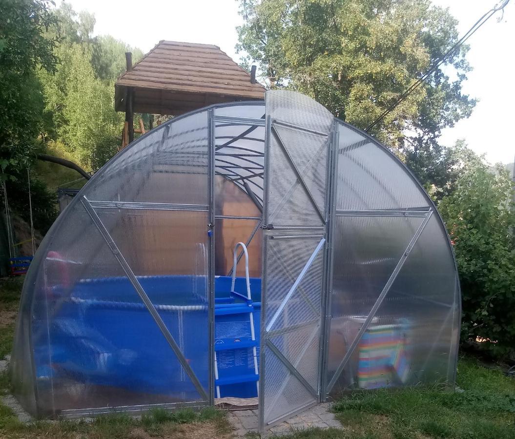Penzion Apartmány Bečov Bečov nad Teplou Esterno foto