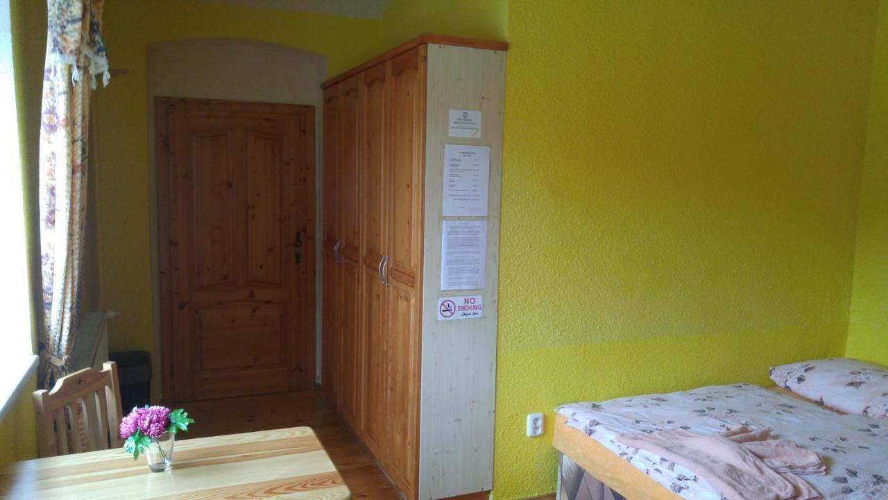 Penzion Apartmány Bečov Bečov nad Teplou Esterno foto