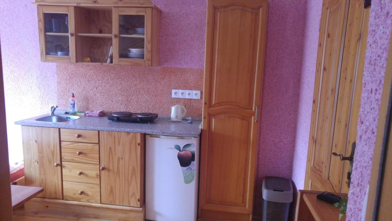 Penzion Apartmány Bečov Bečov nad Teplou Esterno foto